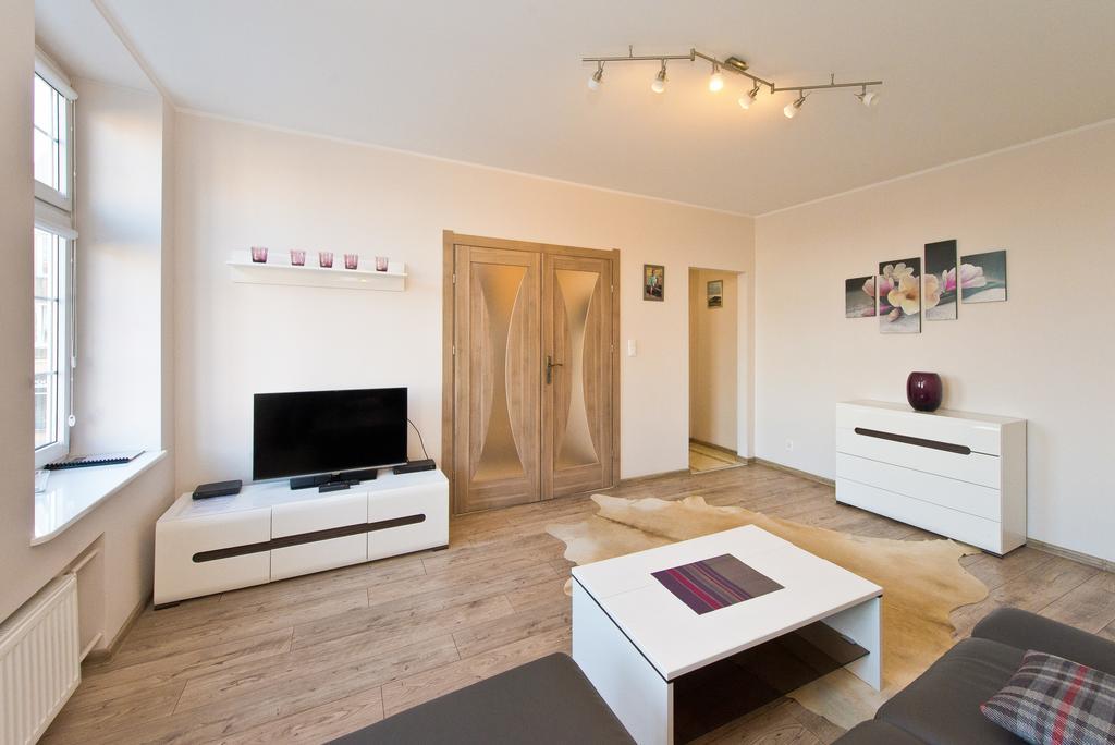 Gdanskie Apartamenty - Apartament Targ Rybny Z Widokiem Na Motlawe Cameră foto